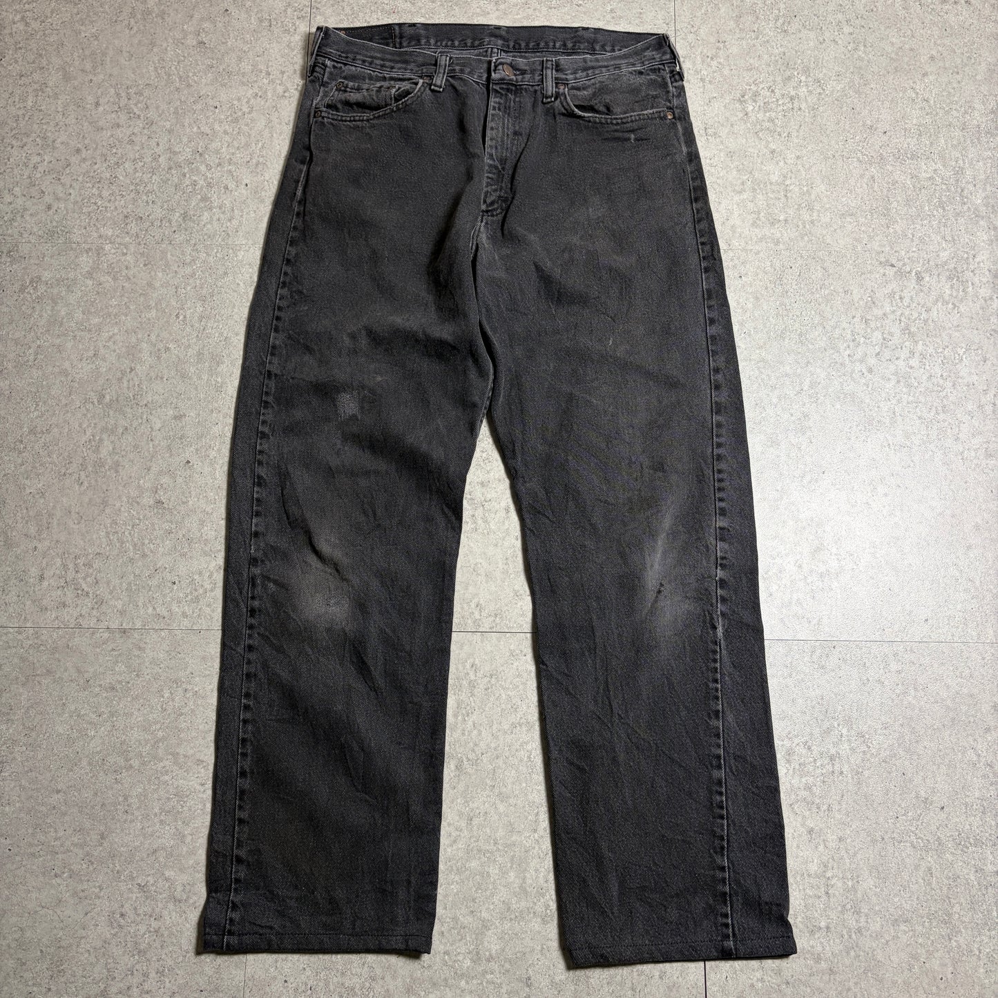 ジャガードニットブラックデニムコーデ古着