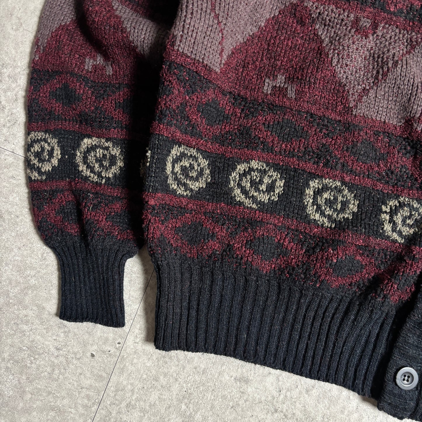 総柄ニットカーデシティボーイコーデ古着