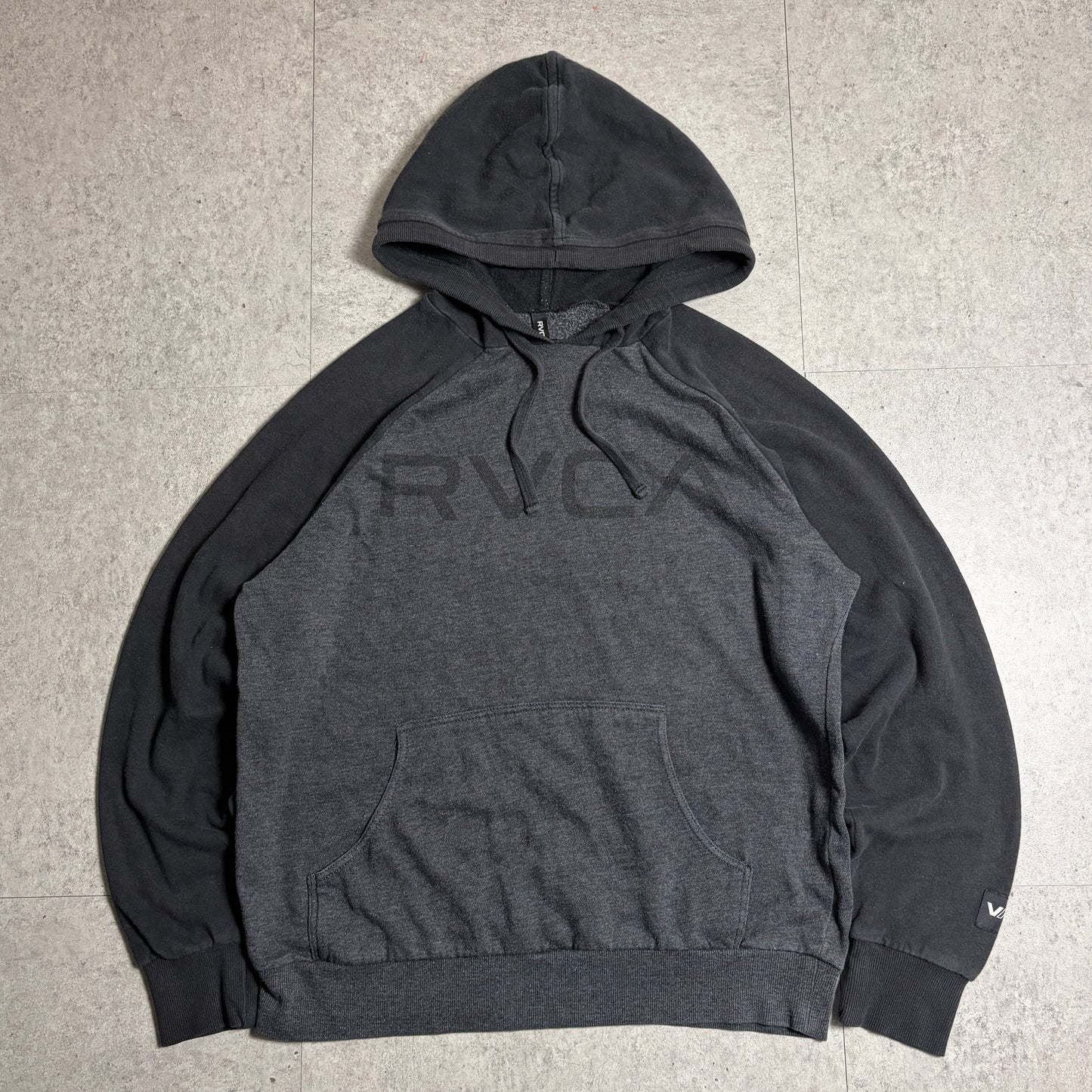 RVCAフーディーペインターパンツ古着