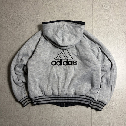 adidasリバーシブルパーカーコーデ古着