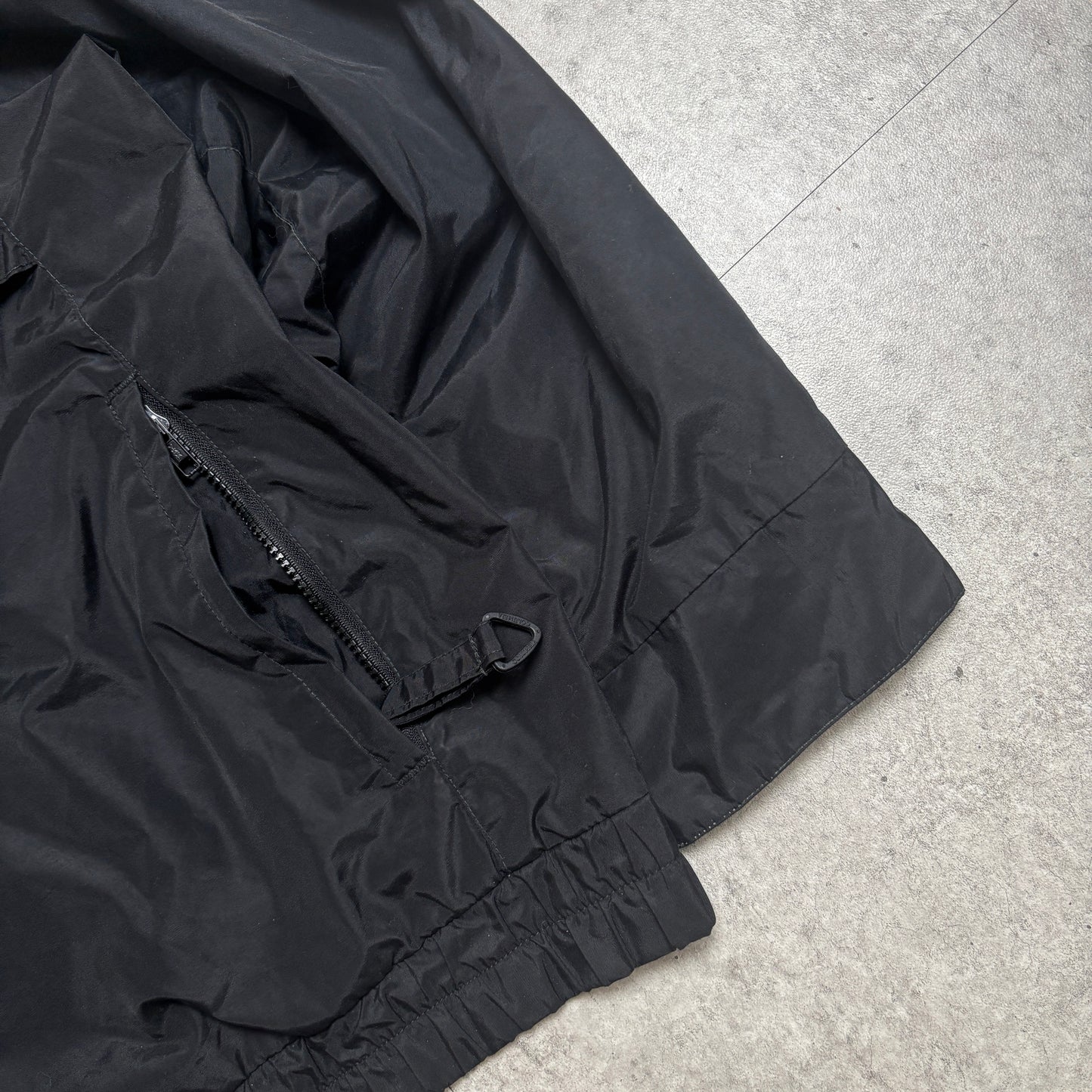 Colombiaアウトドアシティストリートコーデ古着