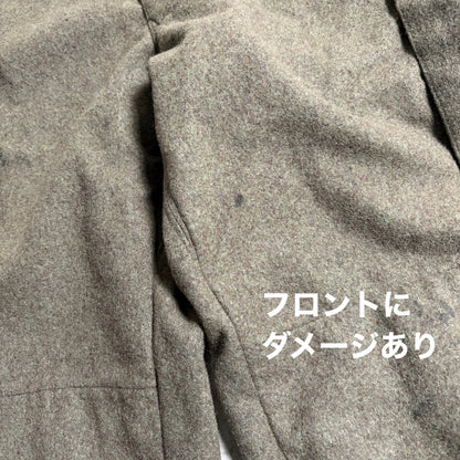 バーガンディニットミリタリーコーデ古着