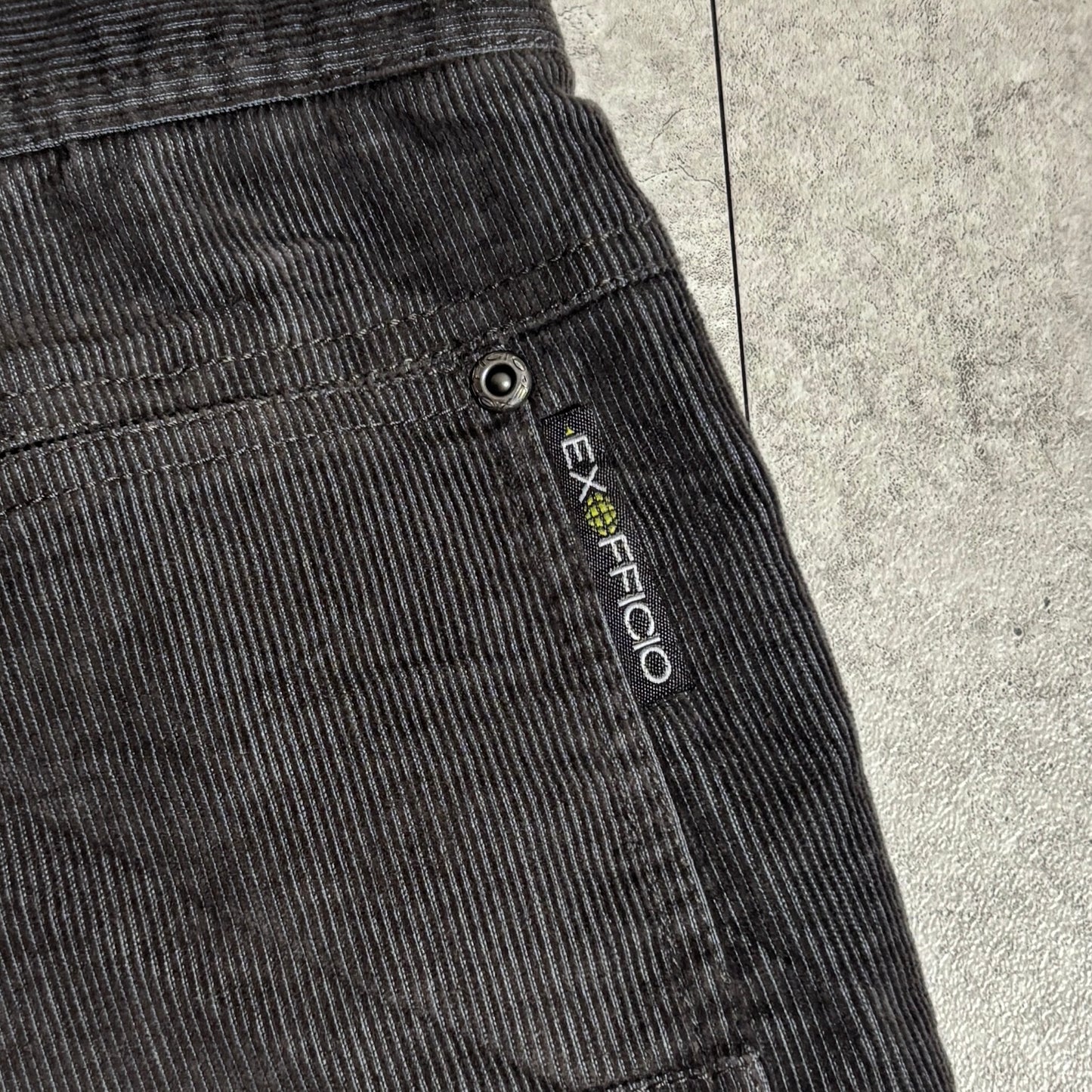 NAUTICAニットシティボーイコーデ古着