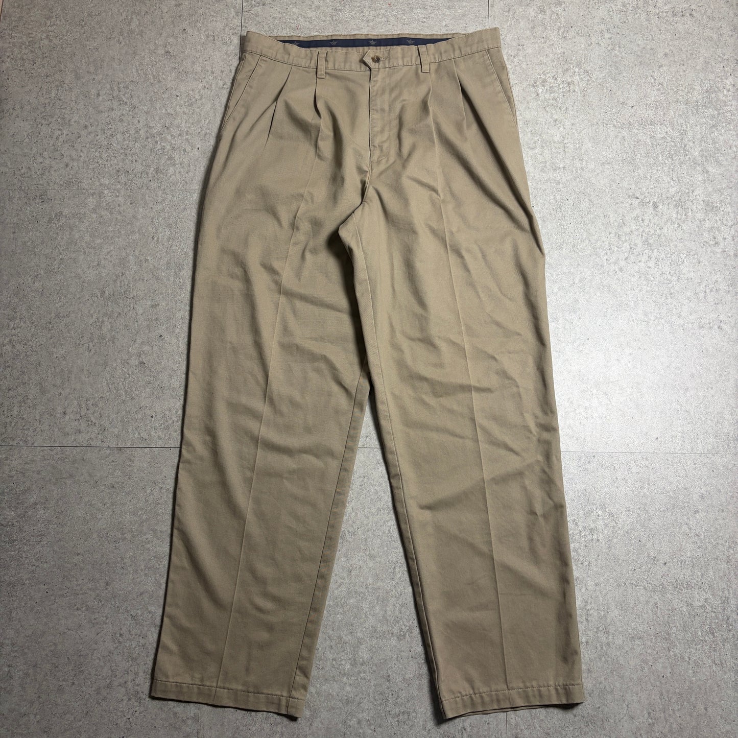 リアルツリーフーディーストリートシティ古着