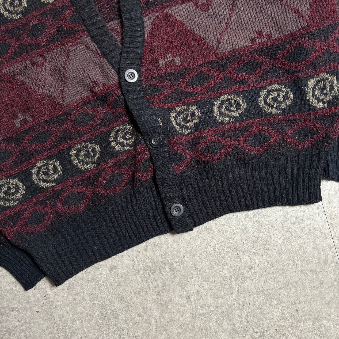 総柄ニットカーデシティボーイコーデ古着