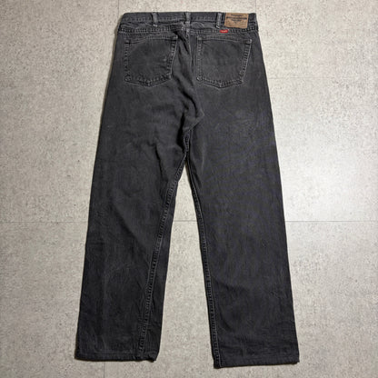 ジャガードニットブラックデニムコーデ古着