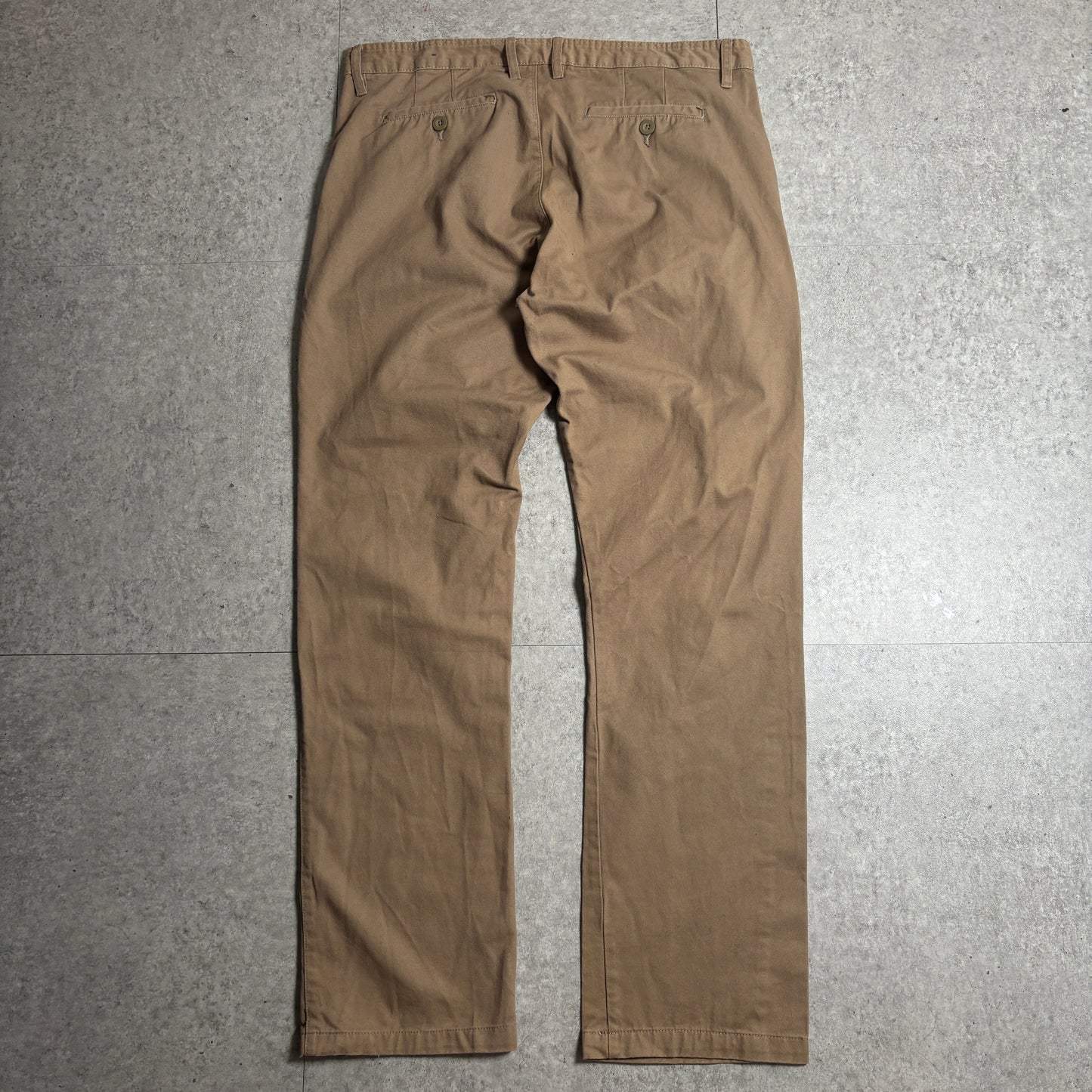 カーキリブニットシティボーイコーデ古着