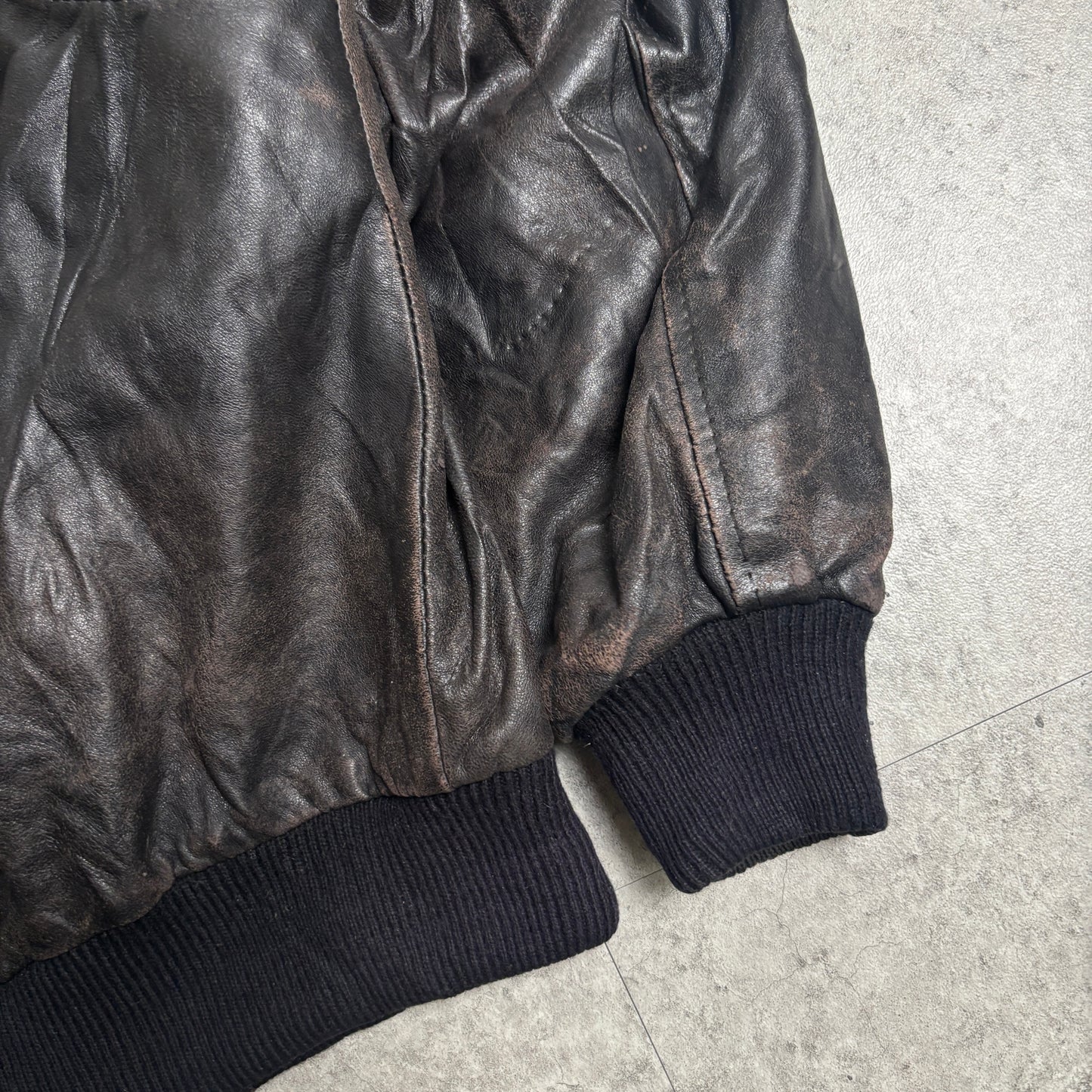 レザージャケットシティボーイコーデ古着