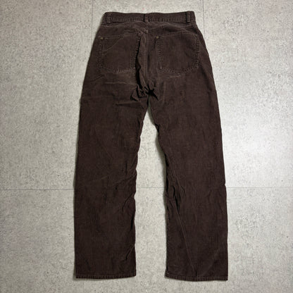 ニットカーデコーデュロイパンツコーデ古着