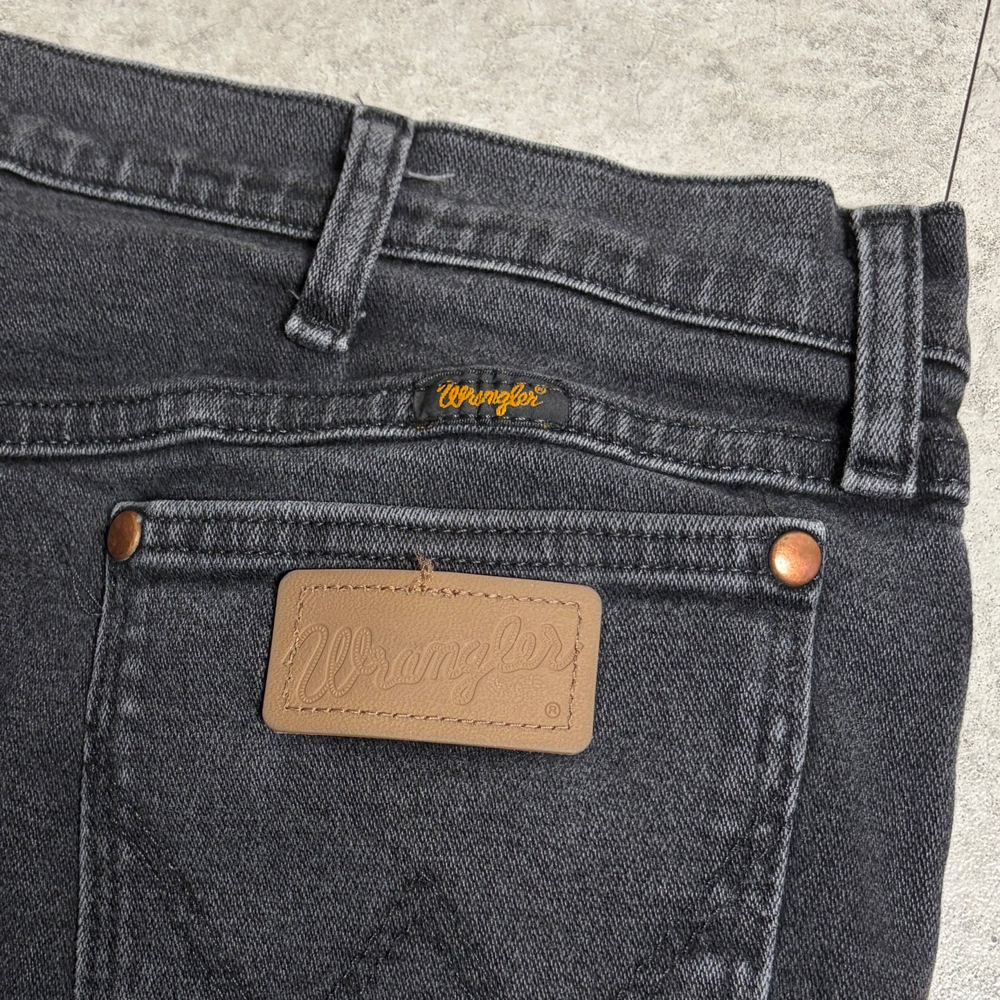 総柄ニットシティボーイコーデ古着デニム