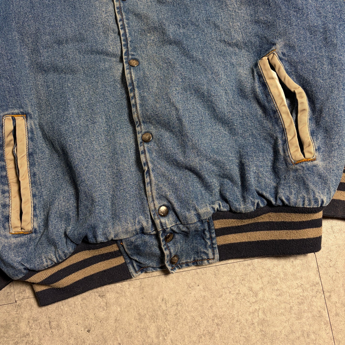 中綿スタジャンストリートコーデ古着