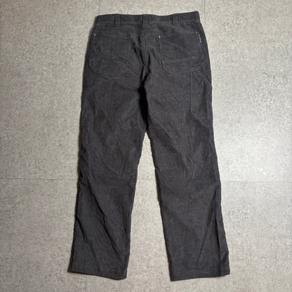 NAUTICAニットシティボーイコーデ古着