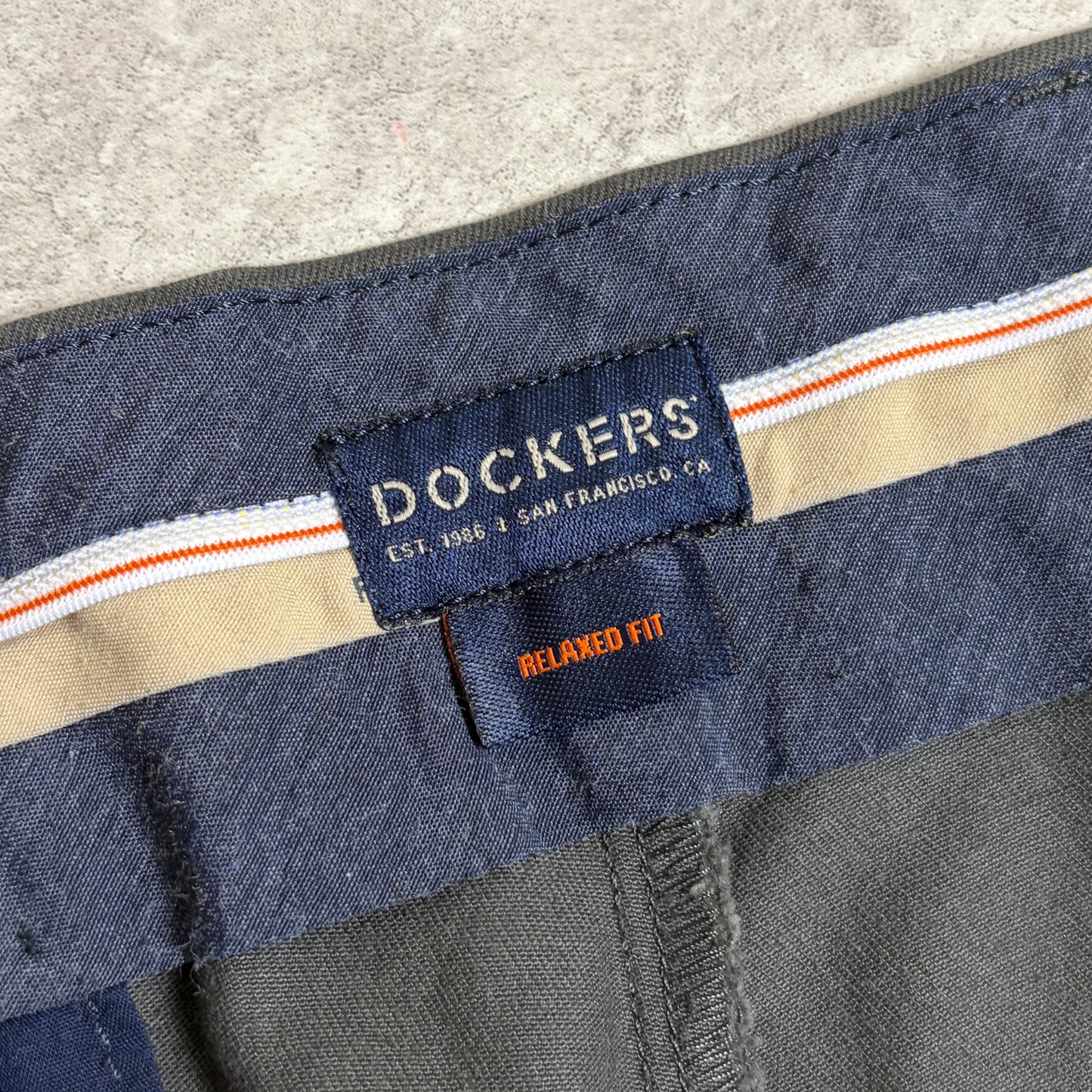 総柄ニットスラックスシティボーイコーデ古着