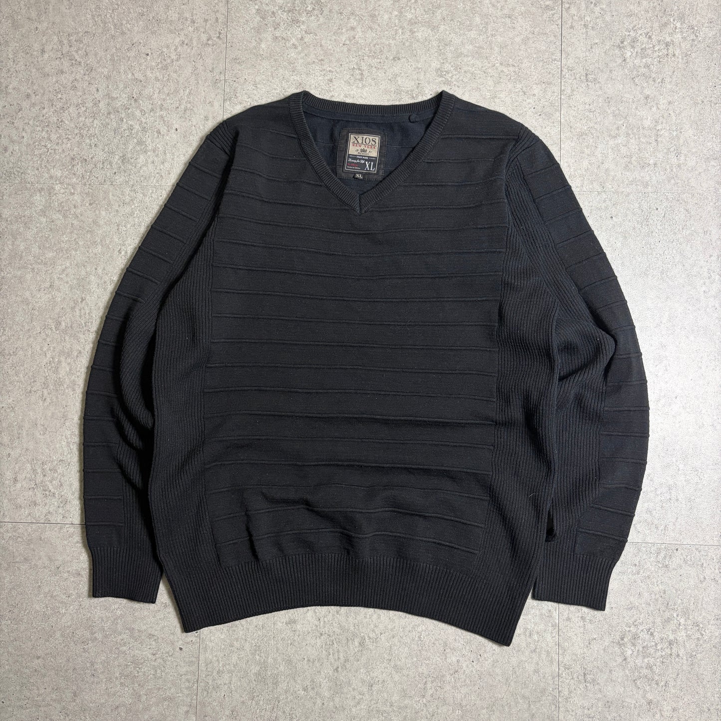 Vネックコットンニットダックパンツコーデ古着