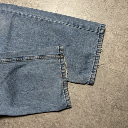 ミッキー耳付きフーディーコーデ古着