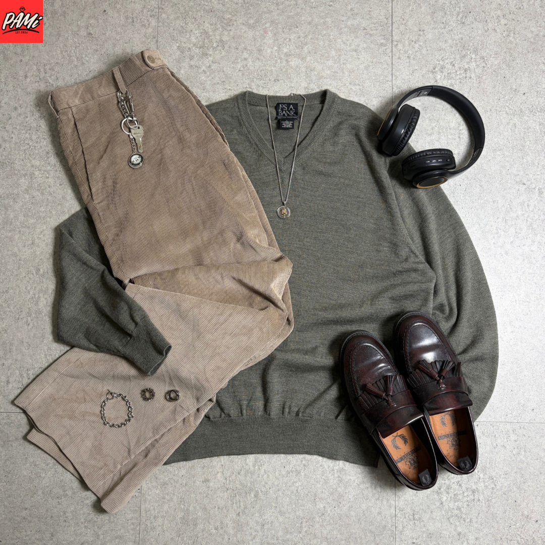 ニットコーデュロイパンツコーデ古着