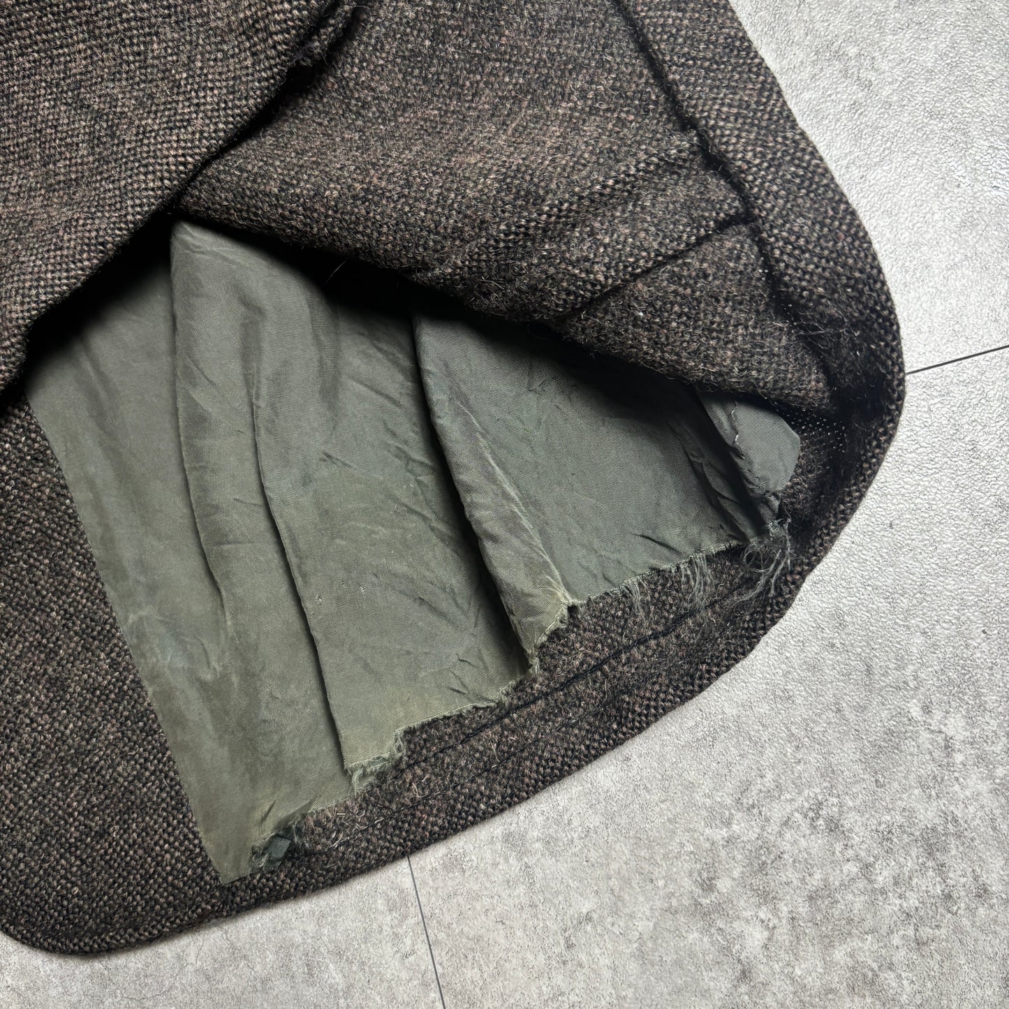 ハリスツィードシティボーイコーデ古着