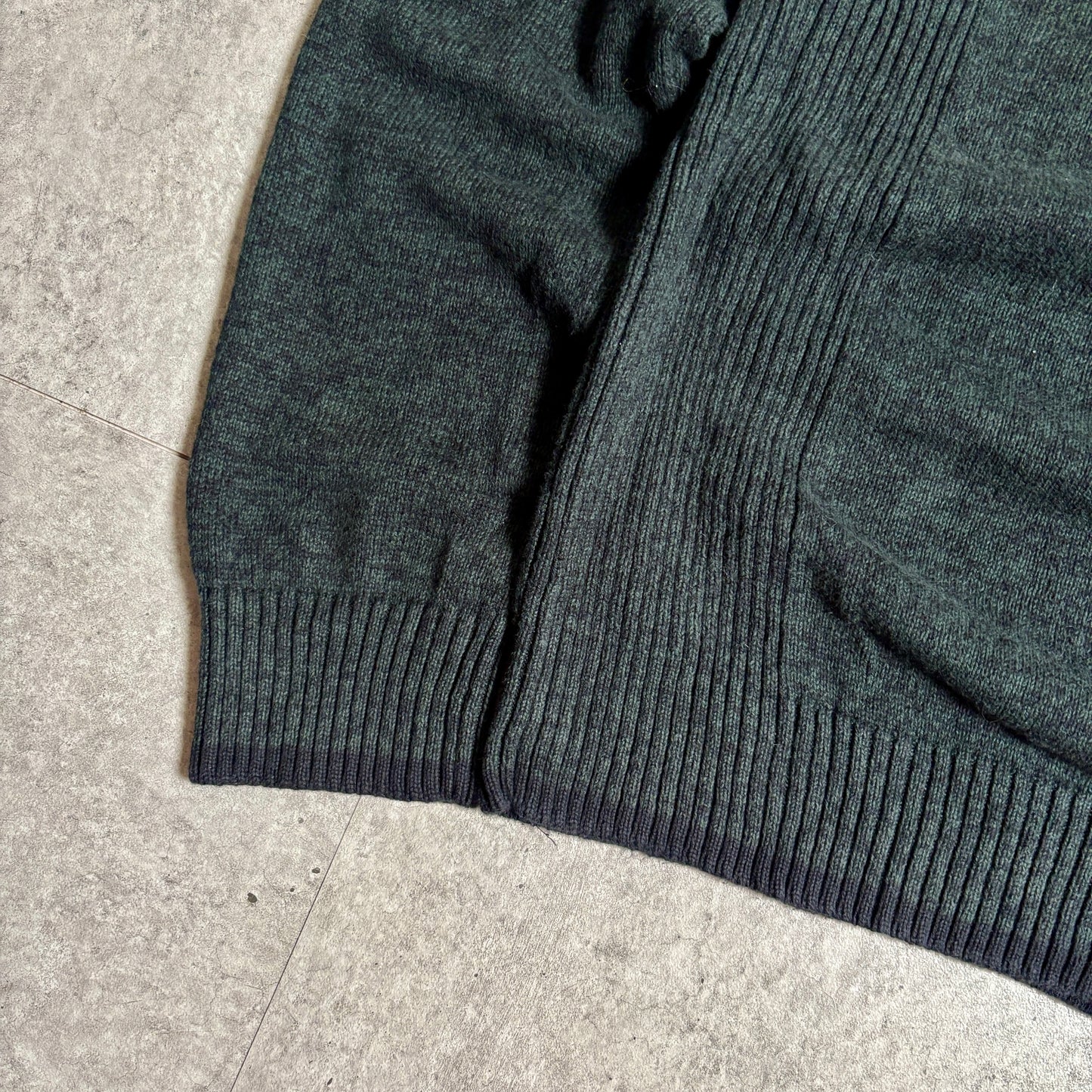 ハーフジップニットシティボーイコーデ古着