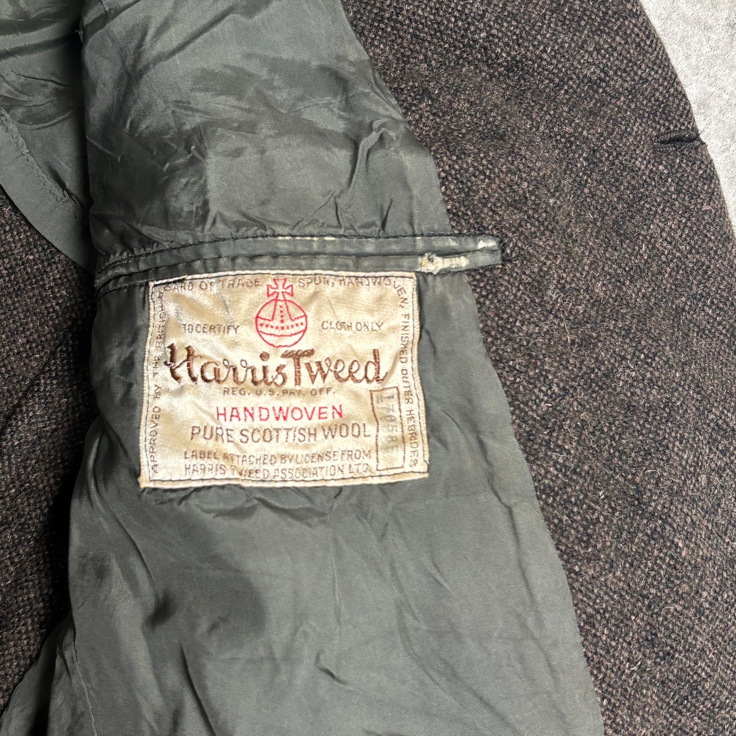 ハリスツィードシティボーイコーデ古着