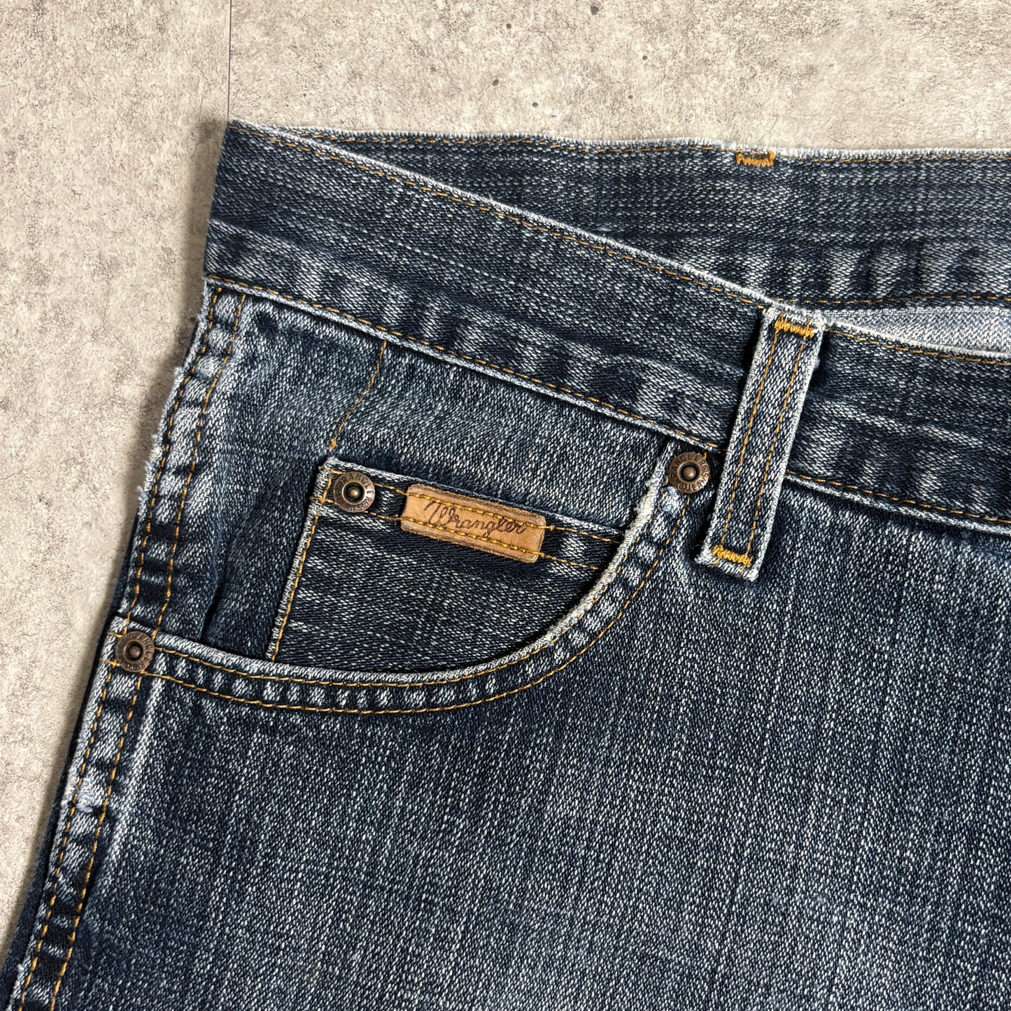 Championフーディーストリートコーデ古着