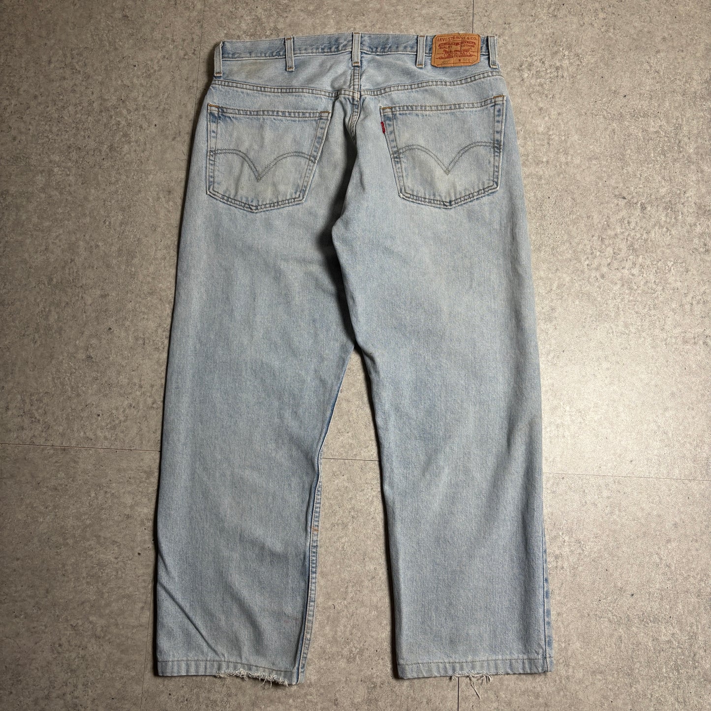 バーガンディニットシティボーイコーデ古着