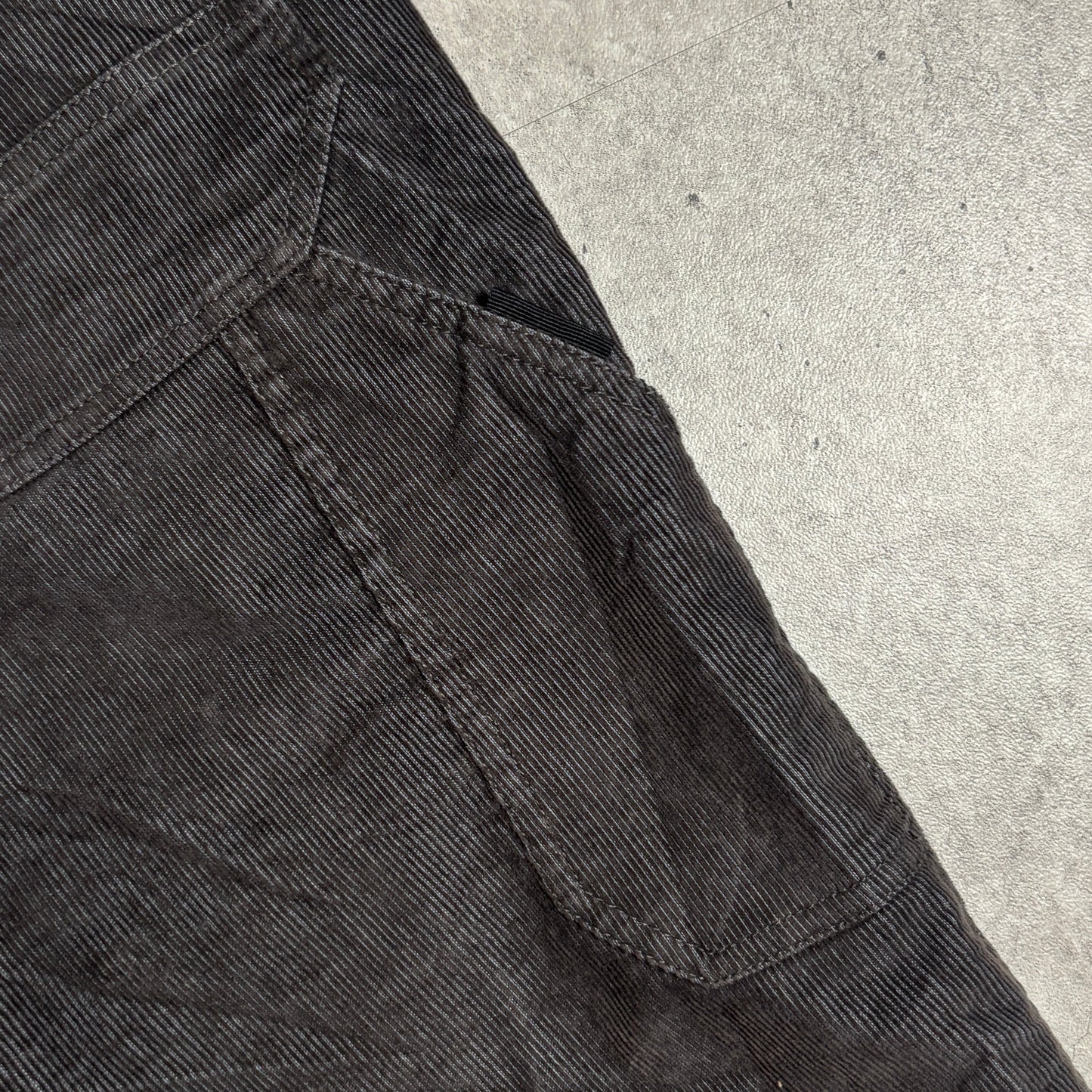 NAUTICAニットシティボーイコーデ古着