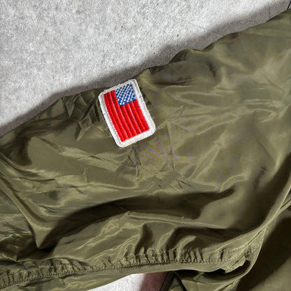 ワッペン付MA-1ストリートコーデ古着