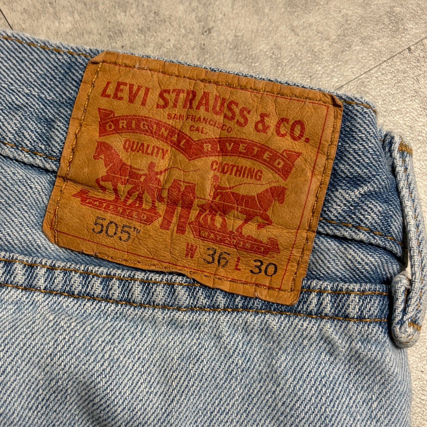 モヘアニットデニムシティボーイコーデ古着