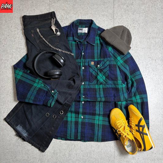 ネルシャツブラックデニムアメカジコーデ古着