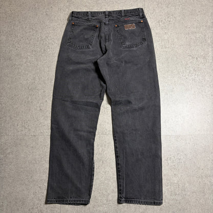 adidasリバーシブルパーカーコーデ古着