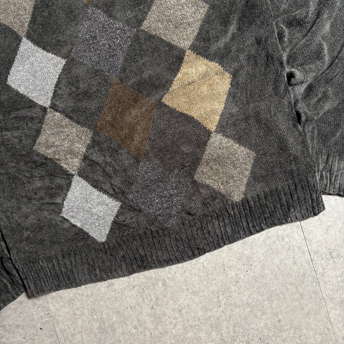 アーガイルニットシティボーイコーデ古着