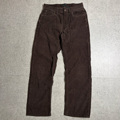 ニットカーデコーデュロイパンツコーデ古着