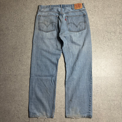 ミッキー耳付きフーディーコーデ古着