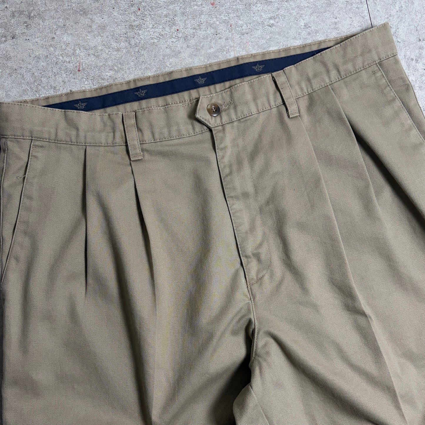 リアルツリーフーディーストリートシティ古着