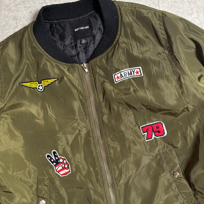 ワッペン付MA-1ストリートコーデ古着