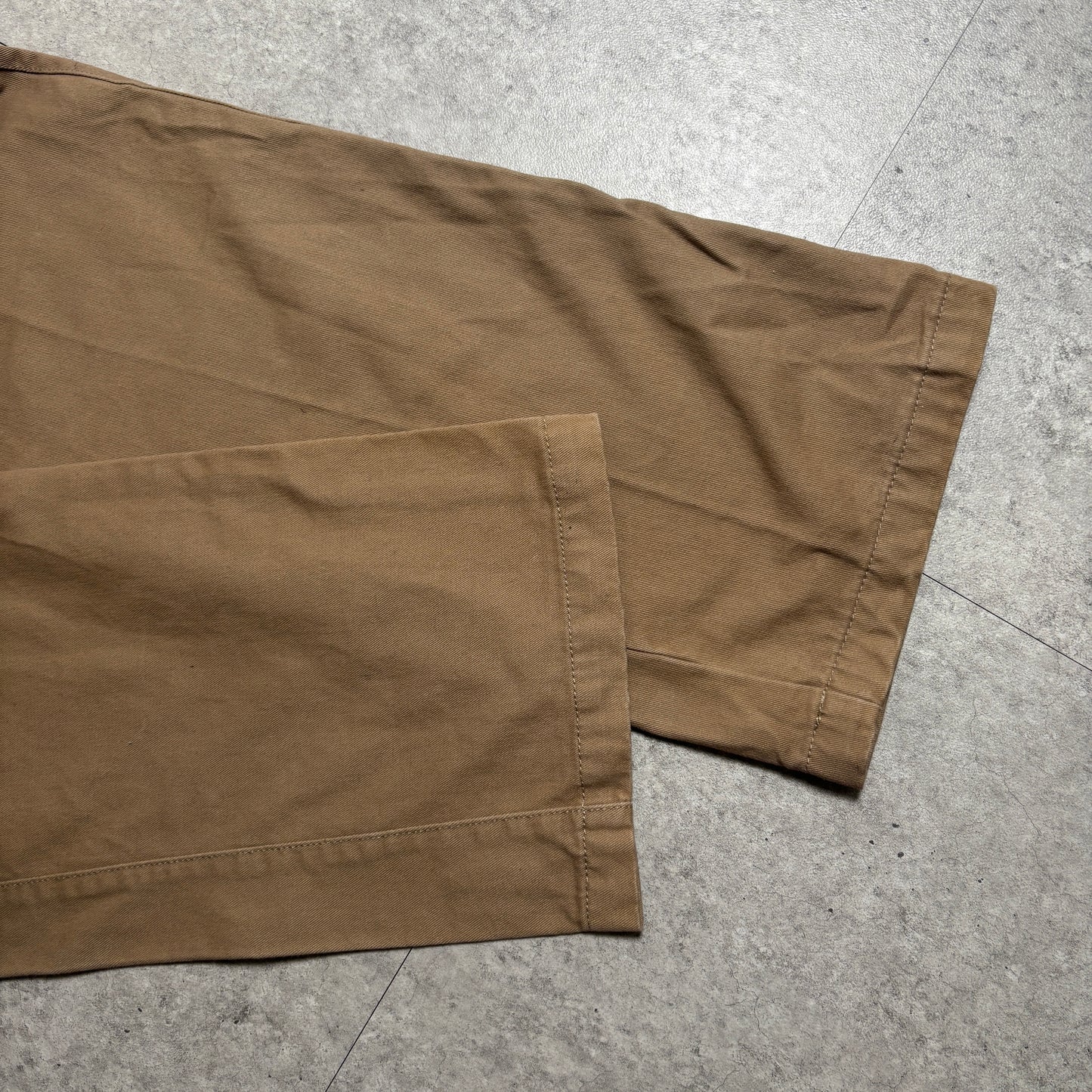 カーキリブニットシティボーイコーデ古着